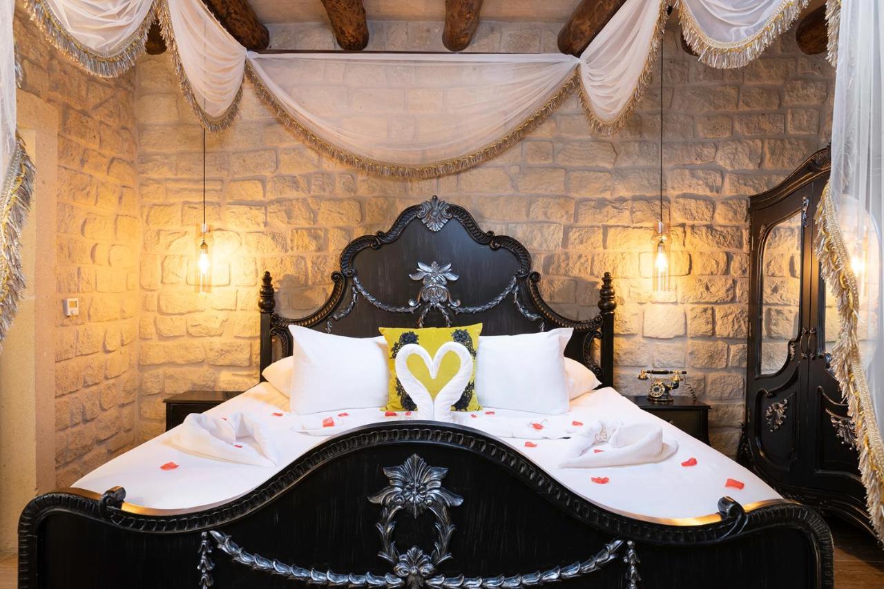 Elysion Cave Suites Урґюп Екстер'єр фото