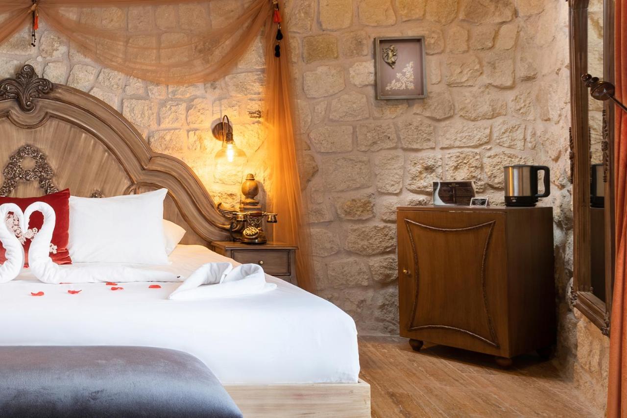 Elysion Cave Suites Урґюп Екстер'єр фото
