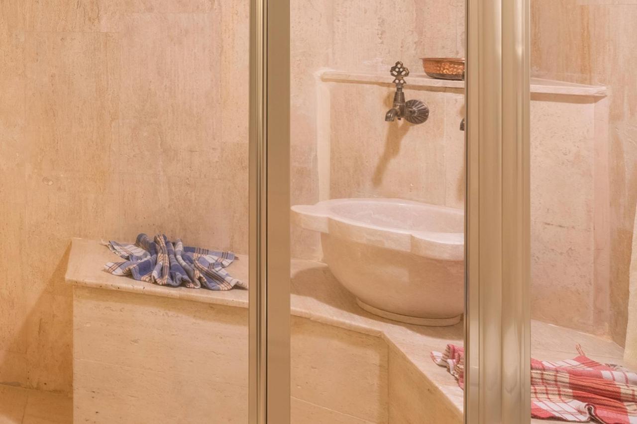 Elysion Cave Suites Урґюп Екстер'єр фото
