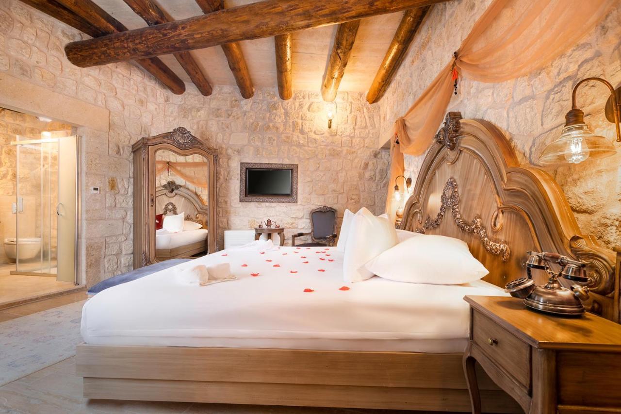 Elysion Cave Suites Урґюп Екстер'єр фото