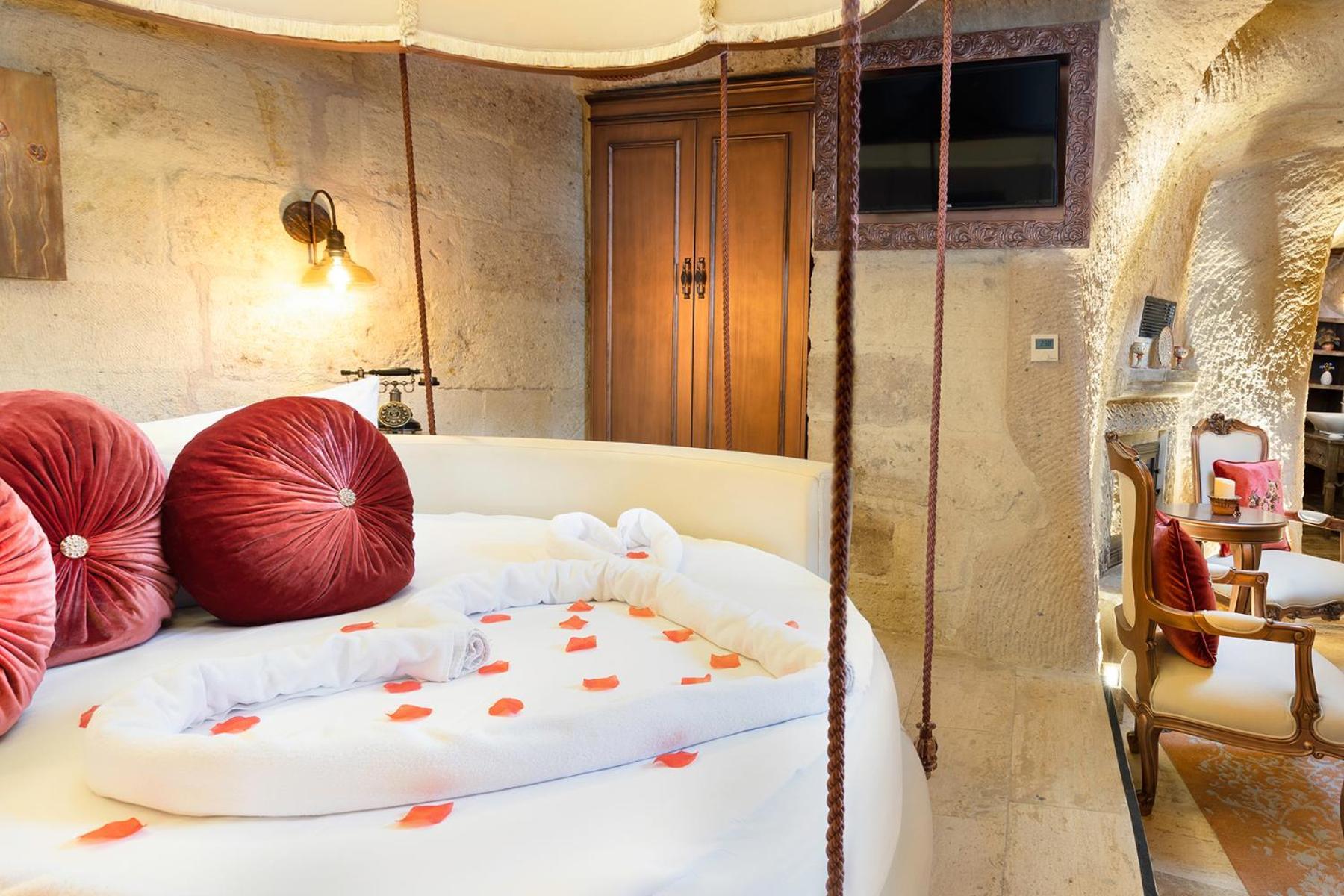 Elysion Cave Suites Урґюп Екстер'єр фото
